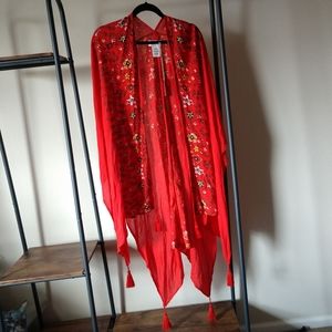 Shyanne red floral shawl with tassels